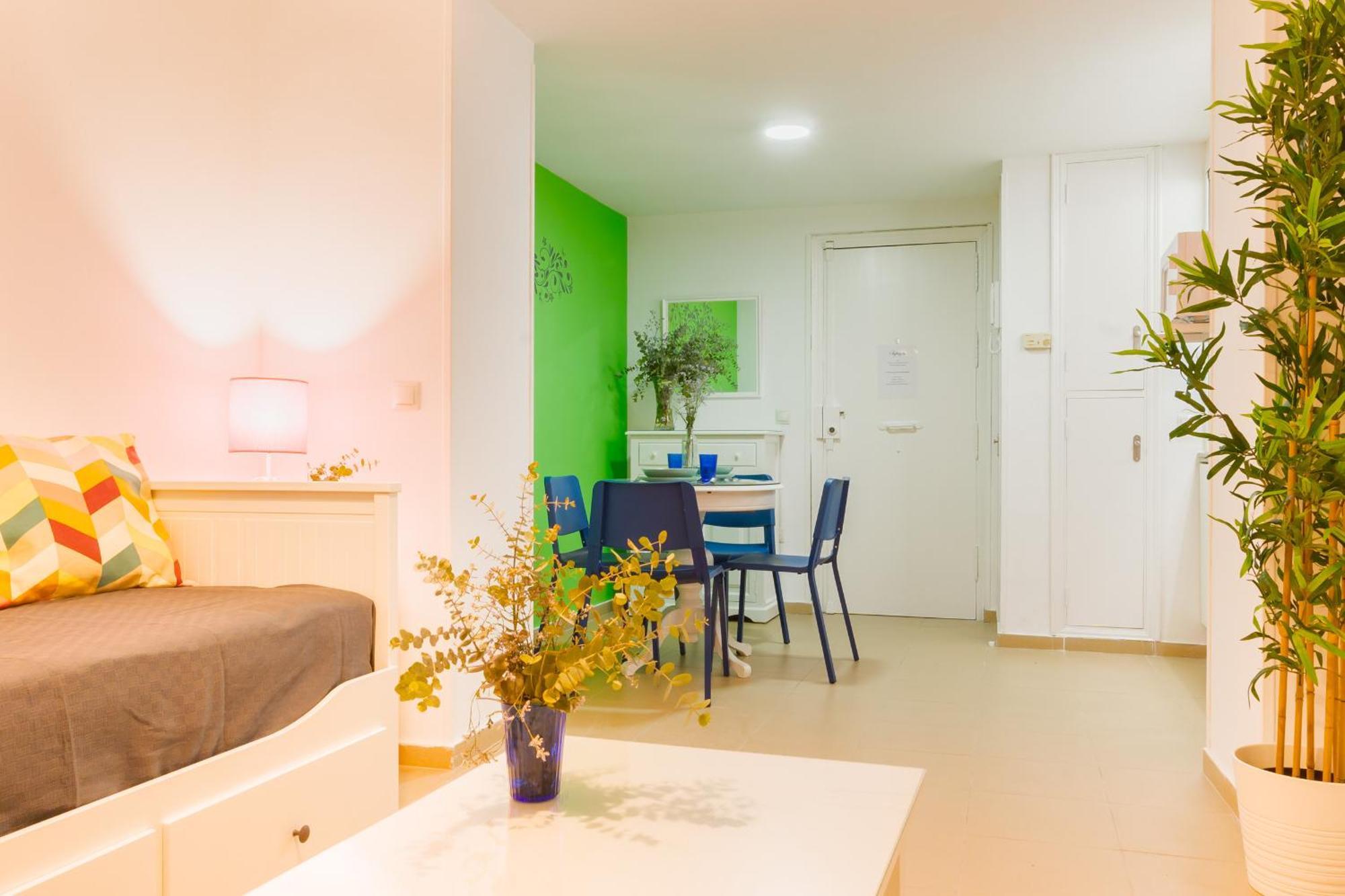 Anfitrion Sevilla 3 Bagian luar foto